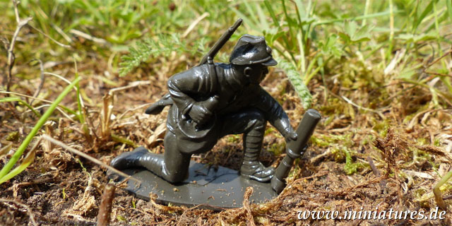 Japanese Infantry, 1:32 Miniatures Airfix 02710.