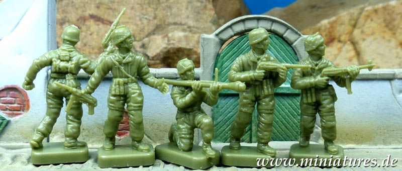 German Paratroopers, 1943–1945, 1:72 ESCI P-244.