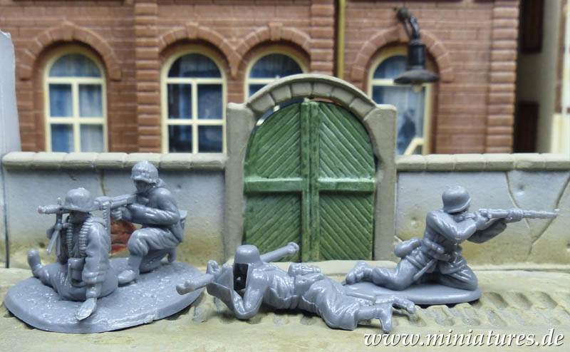 German Infantry, 1:72 Revell 02502.