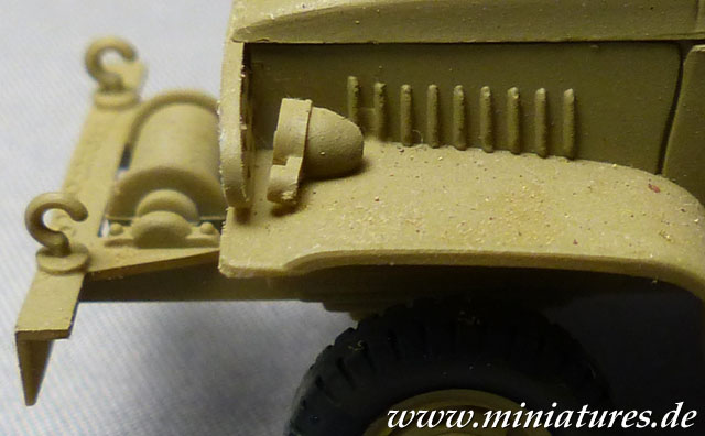 Blackout lights on a GMC CCKW-353, 1:72 Hasegawa MT21.