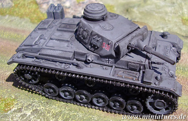 Pz.Kpfw. III Ausf. L (Afrika Korps), 1:72 Admiral Toys 72001.