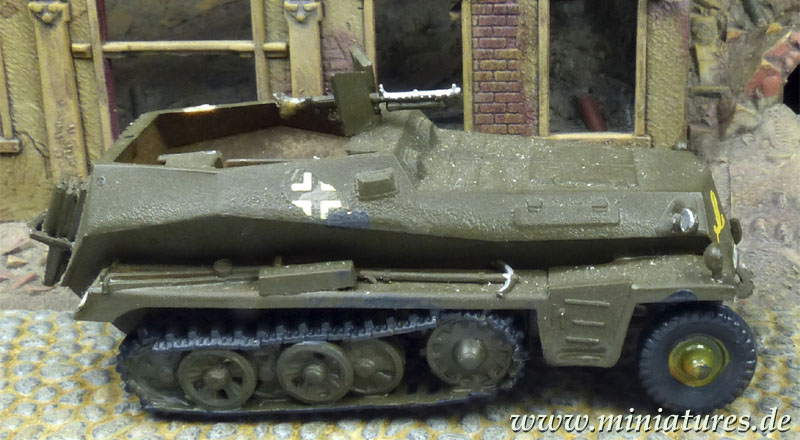 Sd.Kfz. 250/1, light Armoured Personnel Carrier, 1:72 ESCI 8369.